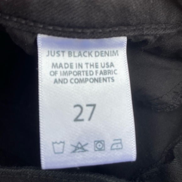 Just Black Denim with fringe hem Size: 27 - Picture 4 of 7